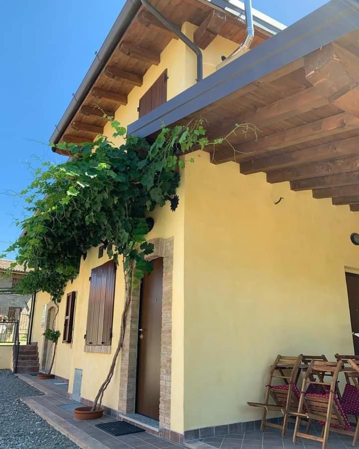 Agriturismo Casa Garello ساليس تيرمي المظهر الخارجي الصورة